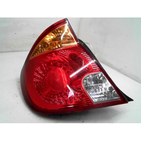 Feu arrière gauche occasion HYUNDAI ACCENT II Phase 1 - 1.5 CRDI