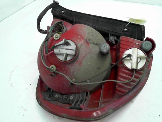 Feu arrière gauche occasion HYUNDAI ACCENT II Phase 1 - 1.5 CRDI