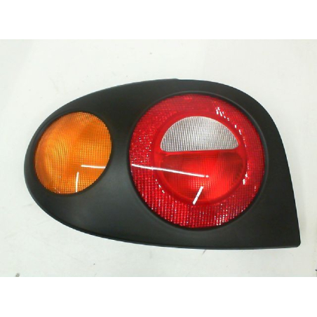 Feu arrière gauche occasion RENAULT MEGANE I Phase 1 - 1.6i 90ch