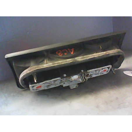 Feu arrière droit occasion RENAULT EXPRESS Phase 1 - 1.6 D