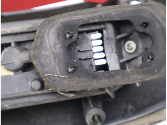 Feu arrière droit occasion OPEL CORSA III Phase 2 - 1.4i 16v