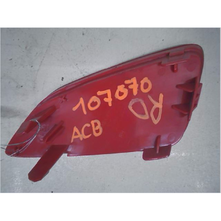 Feux factice d occasion FORD FIESTA VII Phase 1 - 1.1i 85ch