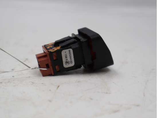 Bouton de warning occasion PEUGEOT 5008 I phase 2 - 1.6 HDI 120ch