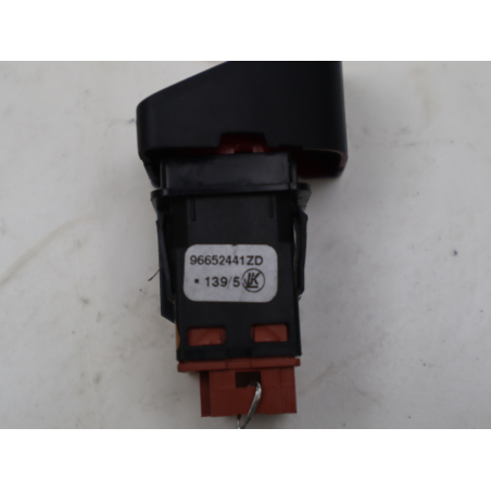 Bouton de warning occasion PEUGEOT 5008 I phase 2 - 1.6 HDI 120ch
