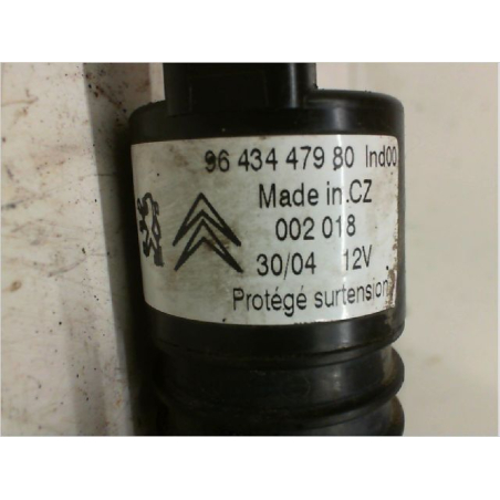 Pompe lave-glace avant occasion PEUGEOT 407 phase 1 SW - 2.0 HDI 136ch