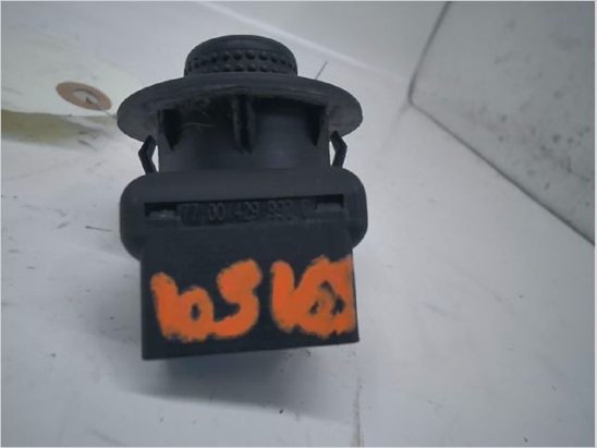 Commande rétroviseurs extérieures électriques occasion RENAULT CLIO II Phase 2 - 1.5 DCI 80ch