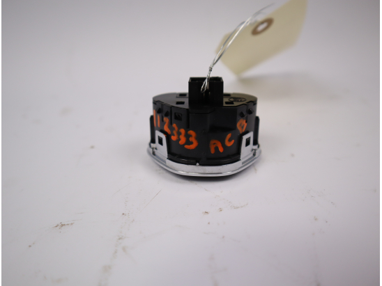 Bouton de warning occasion OPEL CORSA V Phase 1 - 1.3 CDTI 75ch