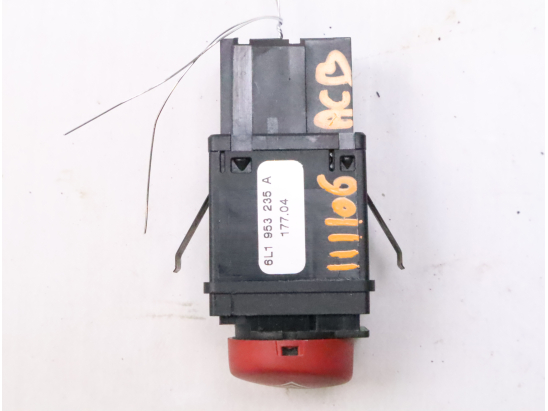 Bouton de warning occasion SEAT IBIZA III Phase 1 - 1.4 16v 75ch