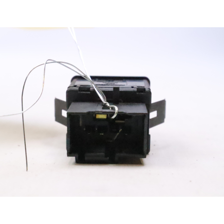 Bouton de warning occasion SEAT IBIZA III Phase 1 - 1.4 16v 75ch