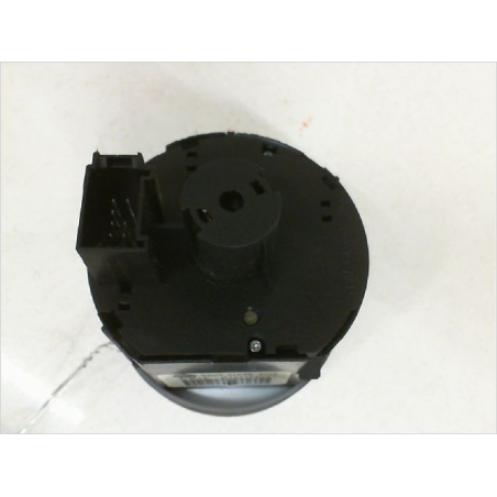 Commande eclairage occasion VOLKSWAGEN CADDY III Phase 1 - 1.9 TDI 105ch