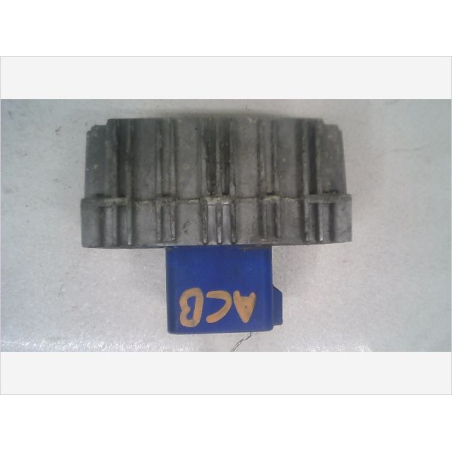 Boitier de préchauffage occasion SUZUKI SWIFT III Phase 1 - 1.3 DDIS 75ch