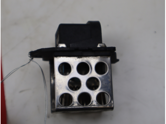 Résistance de ventilateur moteur occasion RENAULT SCENIC III Phase 1 - 1.9 DCI 130ch