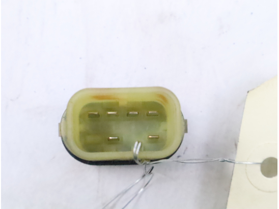 Commande lève-glace porte avant droite occasion FORD FOCUS I Phase 1 - 1.8 TDDI 90ch