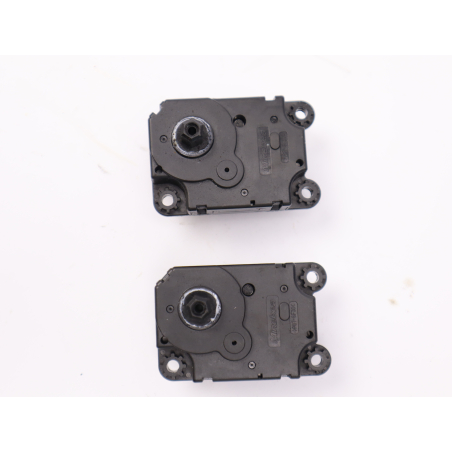 MOTEUR VOLET DE CHAUFFAGE