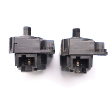 MOTEUR VOLET DE CHAUFFAGE