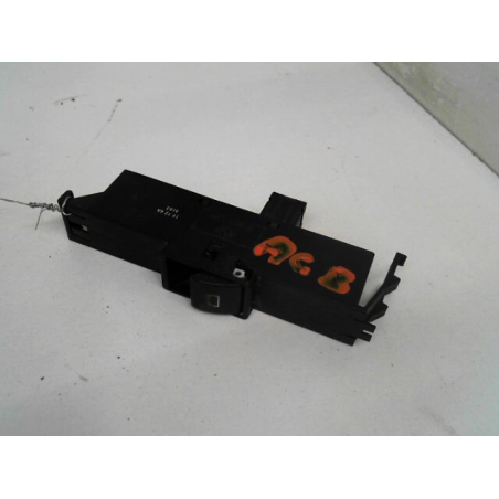 Bouton de warning occasion B.M.W. SERIE 3 IV Phase 2 - 320d