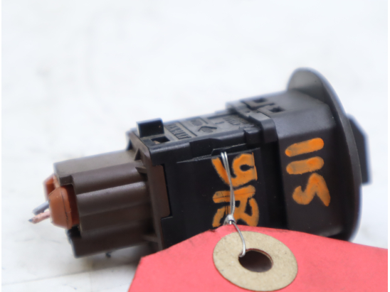 Interrupteur AirBag occasion RENAULT SCENIC II Phase 2 - 1.9 DCI 130ch