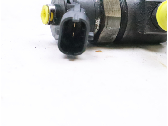 Injecteur occasion PEUGEOT 206 Phase 1 - 1.4 HDI 70ch