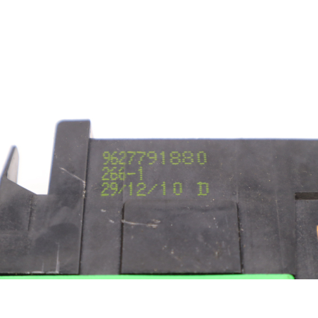 Boite a fusibles occasion PEUGEOT 3008 I Phase 1 - 1.6 HDI 112ch