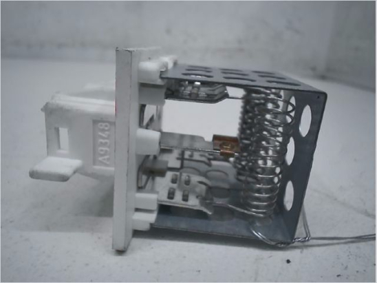 Resistance de chauffage occasion PEUGEOT 206 CC Phase 1 - 1.6e 16v