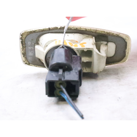 Répétiteur aile droite occasion KIA RIO II Phase 2 - 1.5 CRDi 110ch Motion