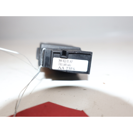 Commande autoradio occasion RENAULT ESPACE IV Phase 2 - 2.0 DCI 150ch