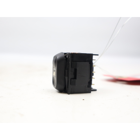 Commande leve-glace porte arrière droite occasion CITROEN XSARA PICASSO Phase 2 - 1.6 HDI 110ch