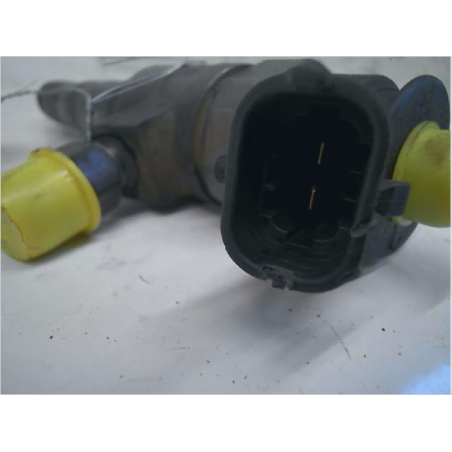 Injecteur occasion PEUGEOT 206 Phase 1 - 1.4 HDI 70ch