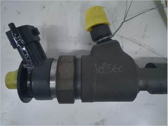 Injecteur occasion PEUGEOT 206 Phase 1 - 1.4 HDI 70ch