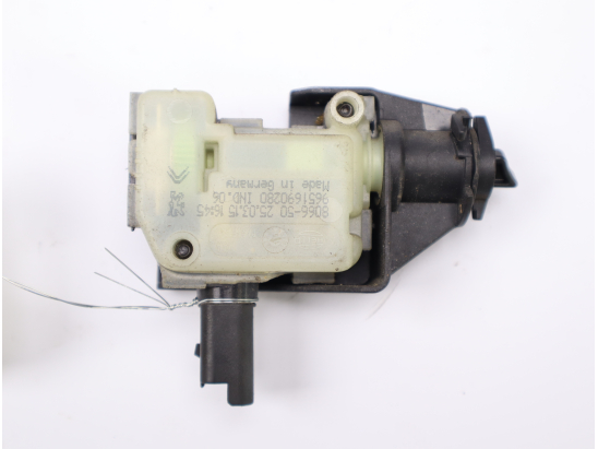 Actionneur portillon aile ard occasion CITROEN C4 II Phase 1 - 1.6 HDI 90ch