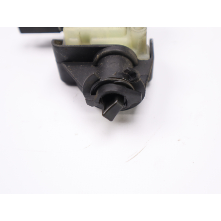 Actionneur portillon aile ard occasion CITROEN C4 II Phase 1 - 1.6 HDI 90ch