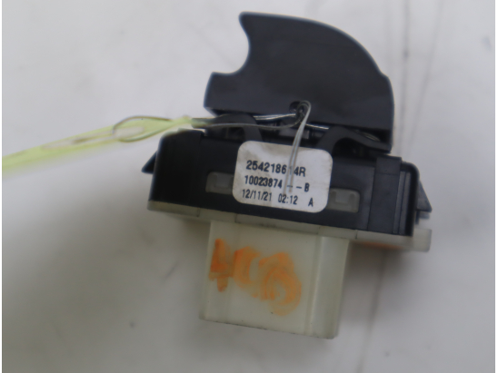 Commande leve-glace porte arrière gauche occasion DACIA SPRING Phase 1 - Elec 44ch