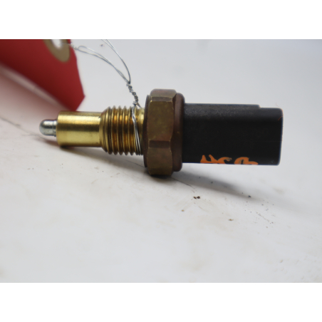 Contacteur feux recul occasion PEUGEOT 207 Phase 1 - 1.4 HDI BLUE LION