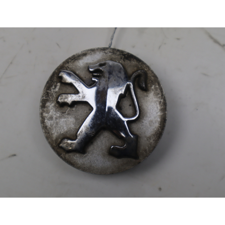 Enjoliveur de roue occasion PEUGEOT 5008 I Phase 1 - 1.6 e-HDi 112ch