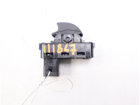 Commande leve-glace porte arrière gauche occasion CITROEN C3 PICASSO Phase 2 - 1.6 HDI 90ch