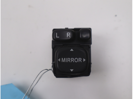 Commande rétroviseurs extérieures électriques occasion TOYOTA AVENSIS II phase 1 - 115 D-4D