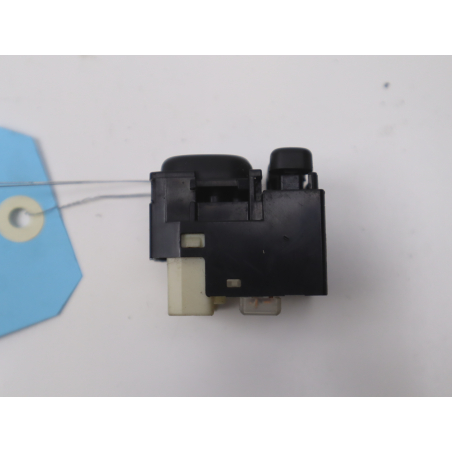 Commande rétroviseurs extérieures électriques occasion TOYOTA AVENSIS II phase 1 - 115 D-4D