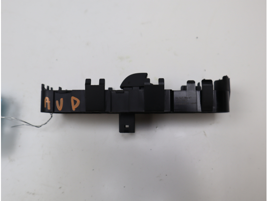 Commande lève-glace porte avant droite occasion PEUGEOT 308 I Phase 2 SW - 1.6 e-HDi 112ch