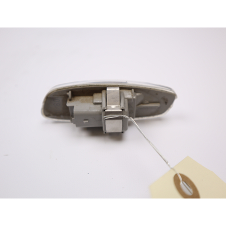 Clignotant rétroviseur AVD occasion PEUGEOT 207 Phase 1 - 1.4 HDI