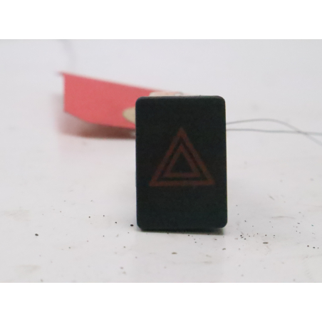 Bouton de warning occasion NISSAN QASHQAI I Phase 1 - 1.5 DCI 106ch