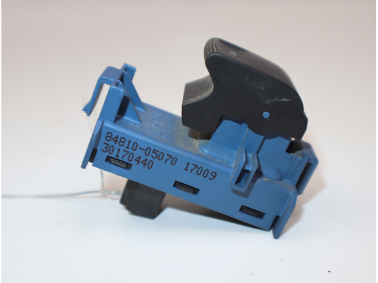 Commande leve-glace porte arrière droite occasion TOYOTA VERSO Phase 1 - 126 D-4D