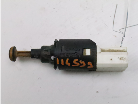 Contacteur de stop sur pédale occasion CITROEN BERLINGO I Phase 2 - 2.0 HDi 90ch