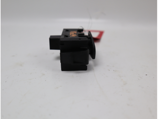 Bouton de warning occasion DACIA SANDERO II Phase 2 - 1.0i 75ch