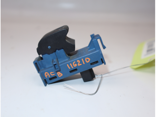 Commande leve-glace porte arrière gauche occasion TOYOTA VERSO Phase 1 - 126 D-4D