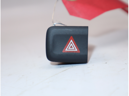 Bouton de warning occasion PEUGEOT PARTNER III Phase 1 - 1.5 HDI 130ch