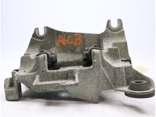 SUPPORT BOITE DE VITESSE