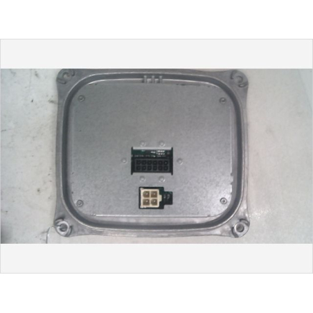 Boitier xenon phare g occasion PEUGEOT 308 II Phase 1 - 1.6 BlueHDI 120ch