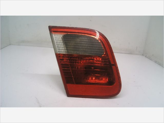 Feu arrière interieur gauche occasion B.M.W. SERIE 3 IV Phase 1 - 320d 131ch
