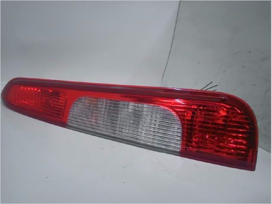 Feu arrière droit occasion FORD CMAX I Phase 1 - 1.6 TDCI 110ch