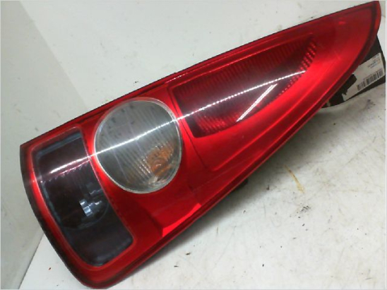 Feu arrière droit occasion RENAULT ESPACE IV Phase 1 - 1.9 DCI